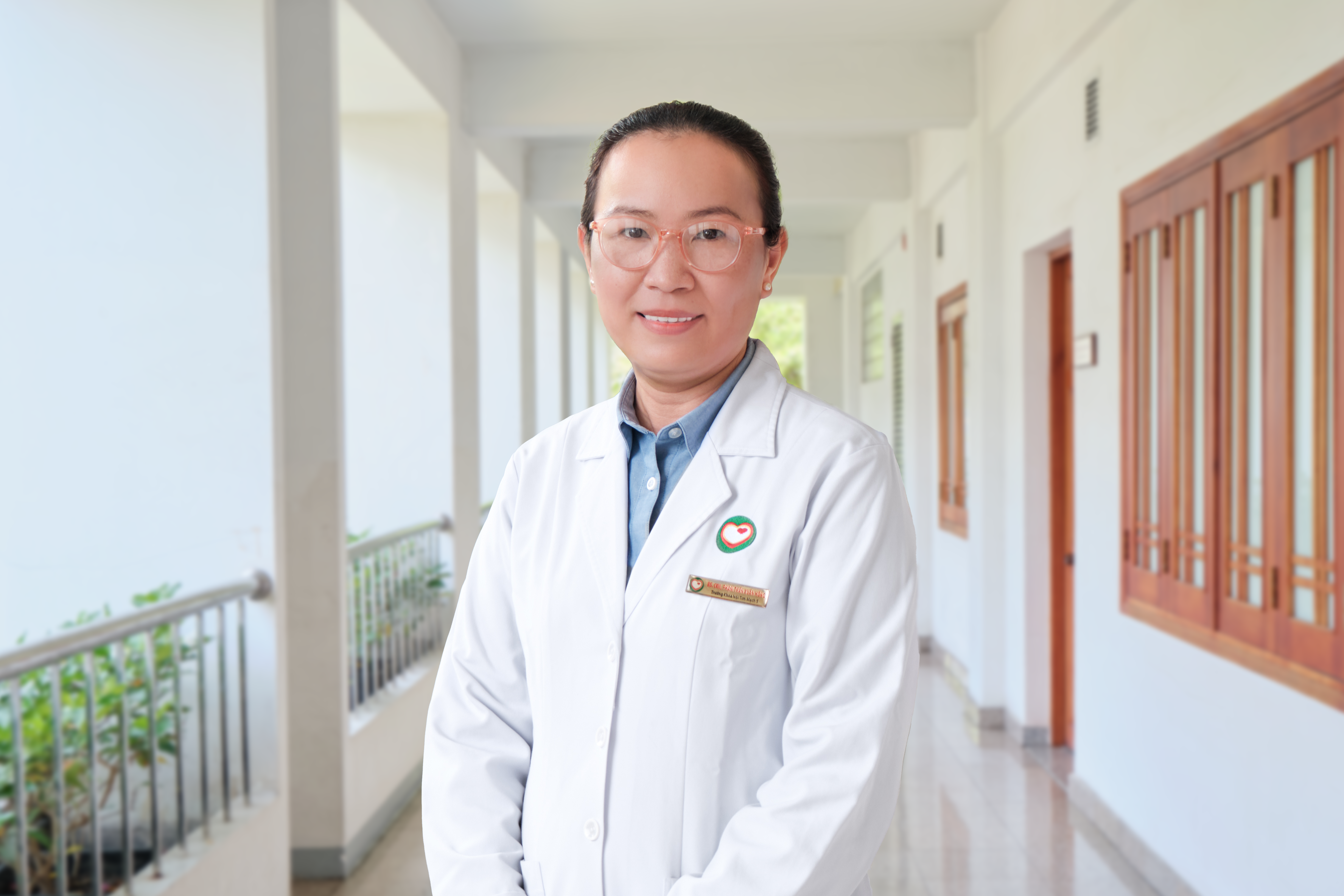 BS.CKII Phạm Trần Xuân Hồng hiện là Trưởng Khoa Nội Tim Mạch 5  - Phục hồi chức năng tim mạch - Bệnh viện Tim Tâm Đức