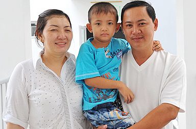 Chào đời tại Tâm Đức