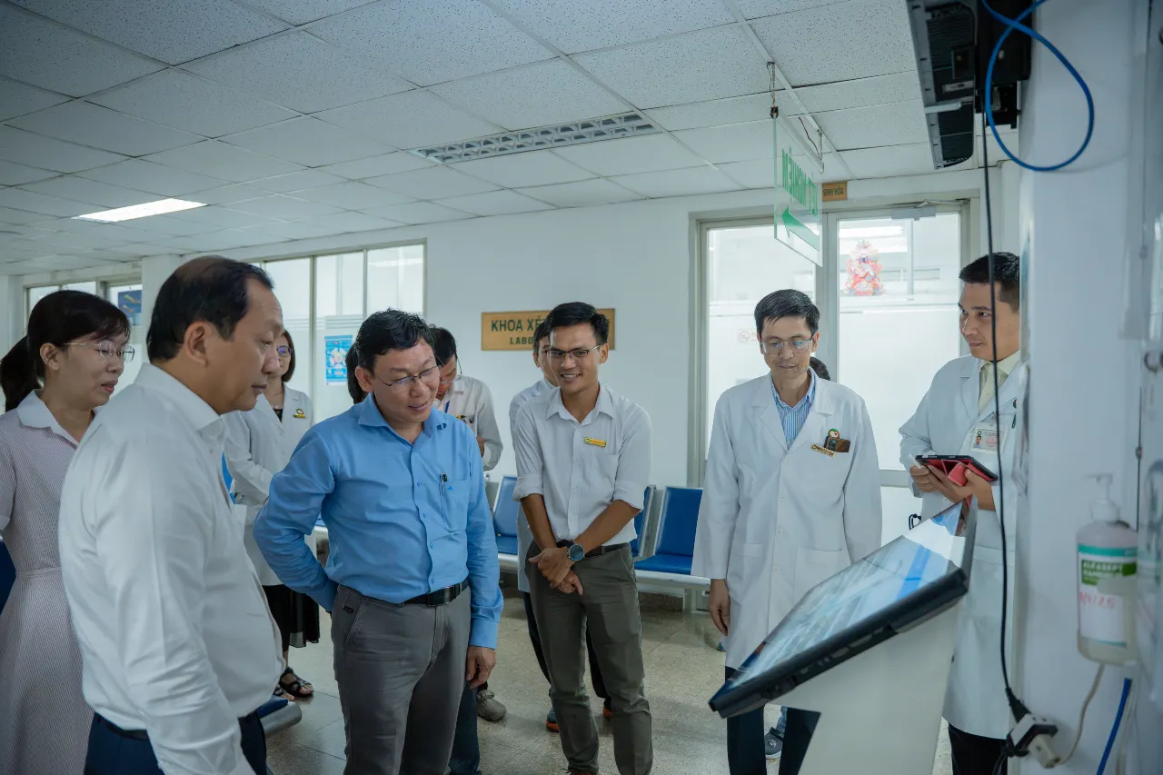 Khảo sát triển khai EMR