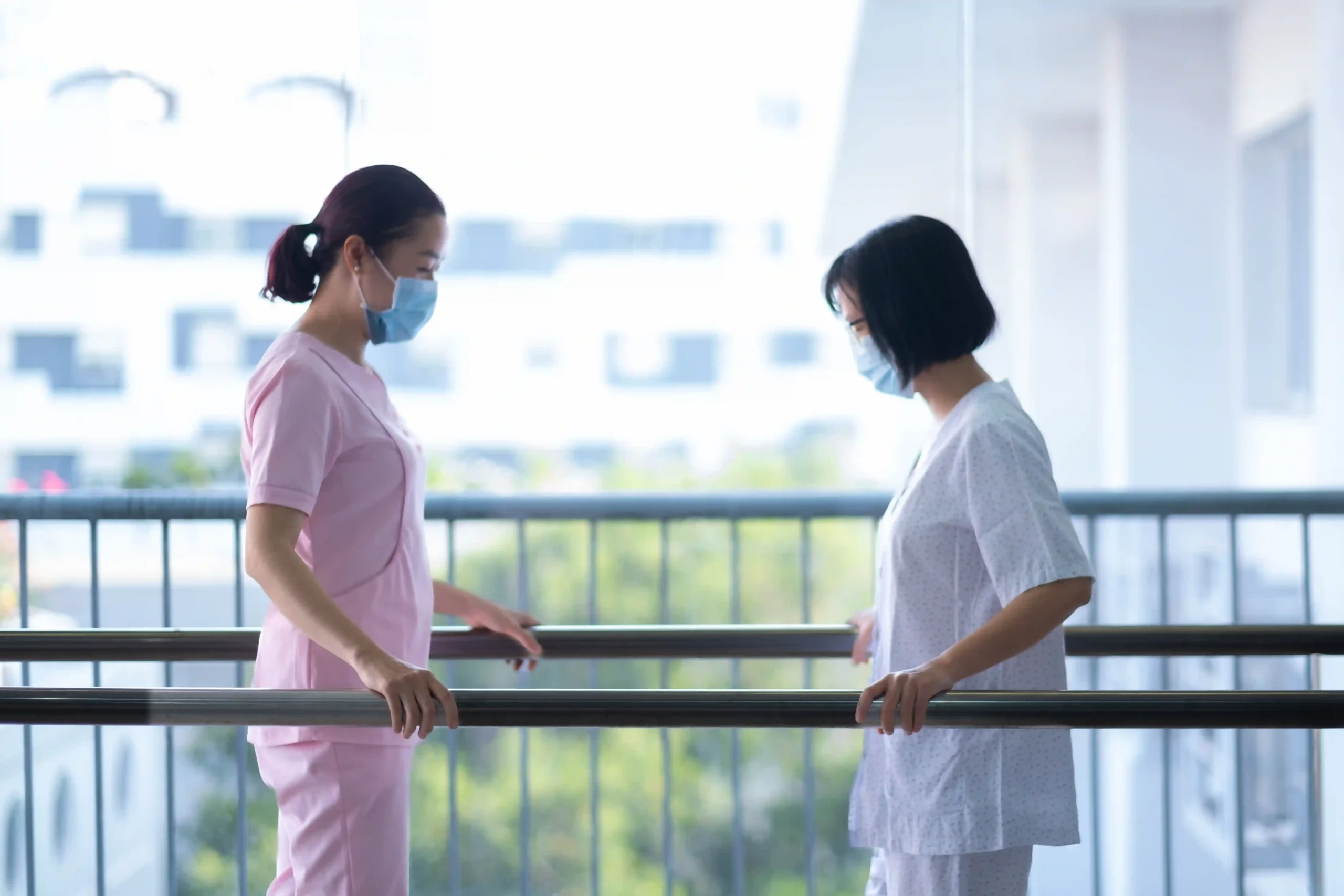 Điều dưỡng chăm sóc và hỗ trợ bệnh nhân